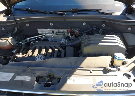 2018 Volkswagen Atlas 3.6L V6 Se/3.6L V6 Se W/Technology из США, поврежденный, VIN 1V2LR2CA1JC551958